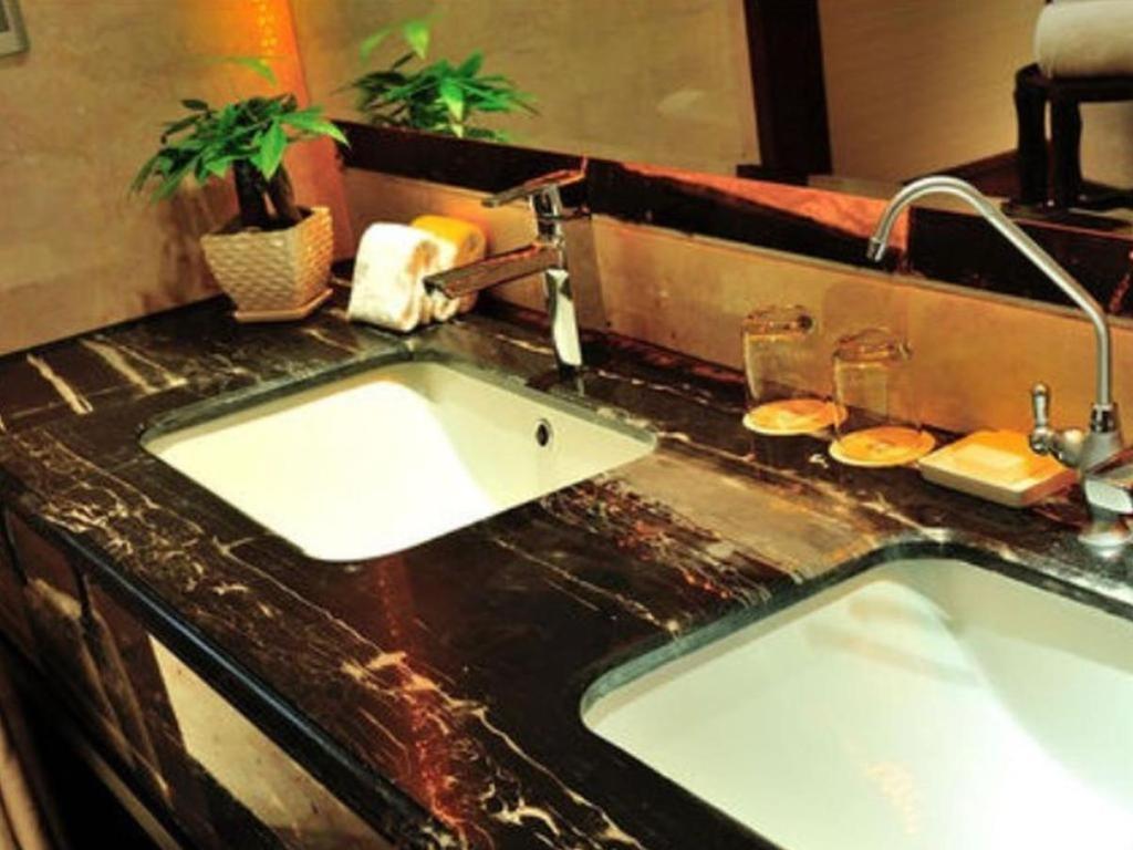 New Century Grand Hotel Ninghai Jinhai Bagian luar foto